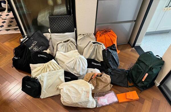 益阳回收奢侈品衣服.jpg